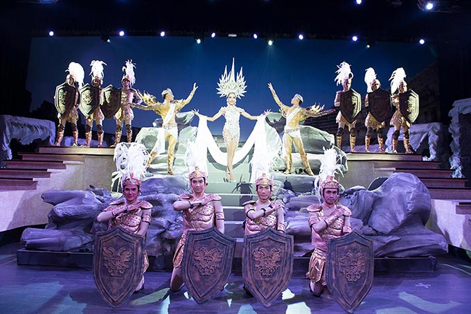 Colosseum Cabaret Show photo 31